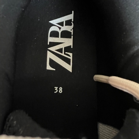 Women’s Zara Dad Shoes - Picture 4 of 4